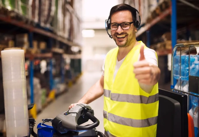 distribution-warehouse-worker-with-headset-communication-organizing-goods-delivery.jpg